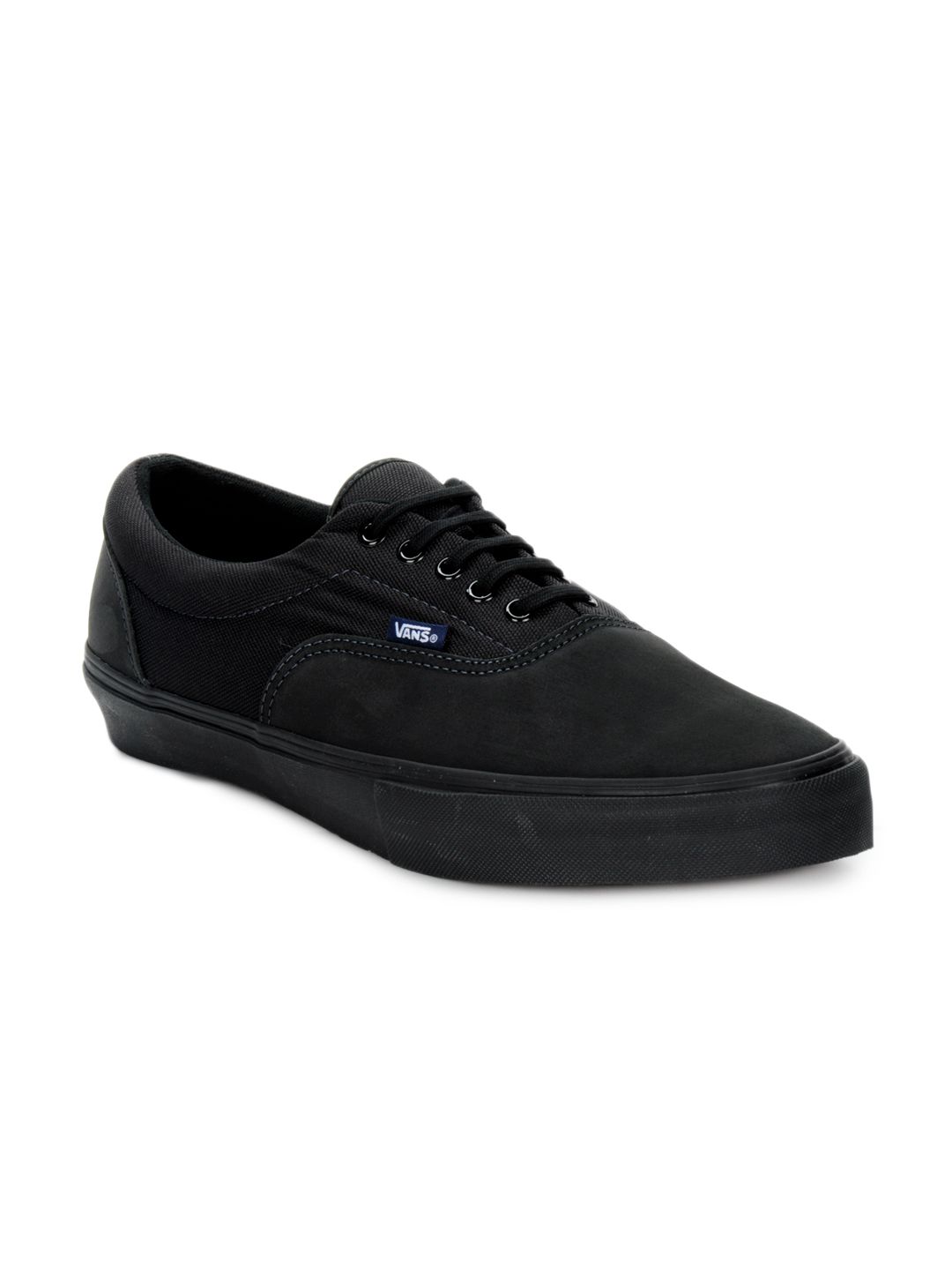Vans-Men-Black-Casual-Shoes_107eba7b9322cfcefdfd207e8976ea14_images